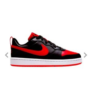 Nike Kids' Grade School Court Borough Low 2 Shoes